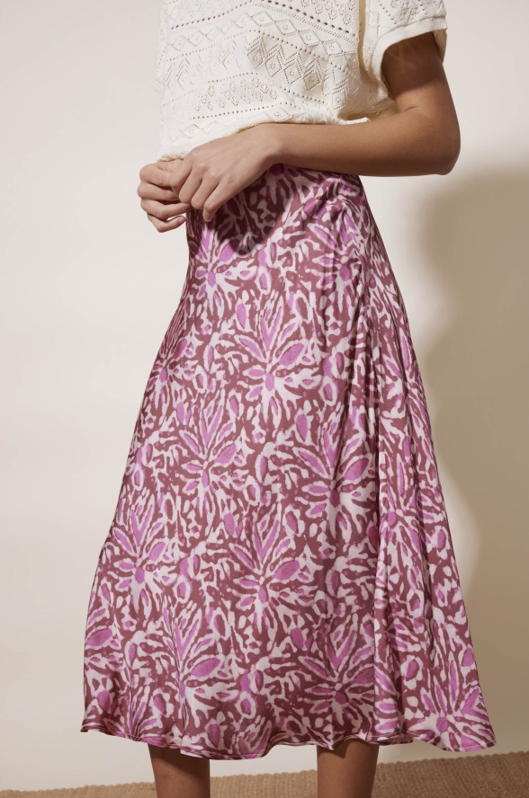 Sumaka Mud Rose